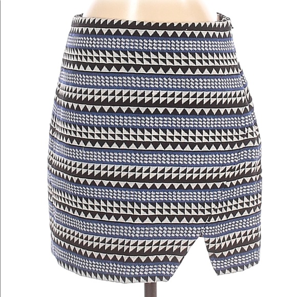 NWT BCBG Mini Silhouette Knit Skirt Blue / Black - Picture 1 of 4